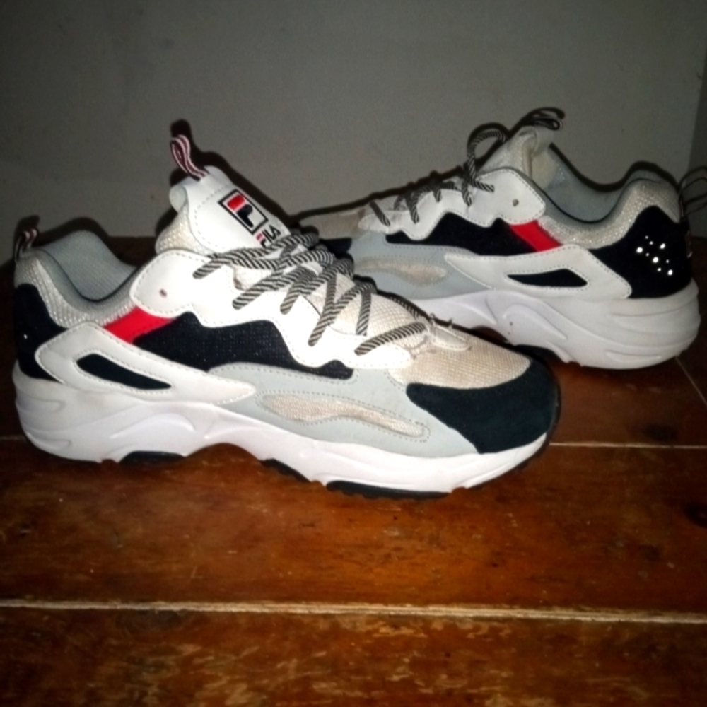 FILA - Picture 5 of 10